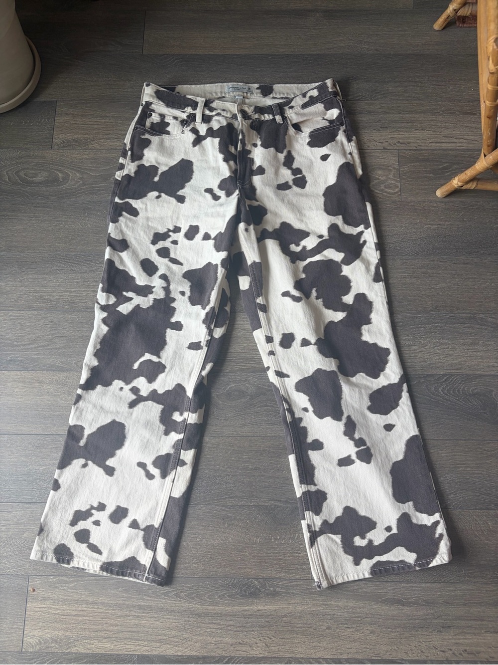 Abercrombie Cow Print Curve Love Baggy Low Rise Jeans - 30 Short